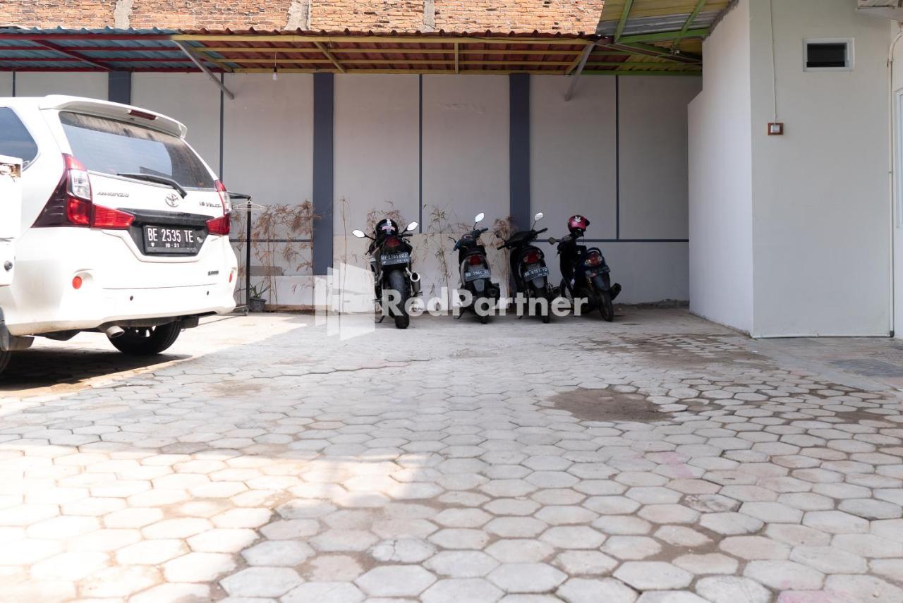 Wisma Narada 2 Lampung RedPartner Bandar Lampung Bagian luar foto